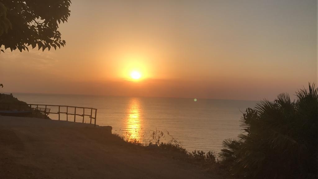مبيت وإفطار Isola Di Capo Rizzuto Casa Elvira المظهر الخارجي الصورة