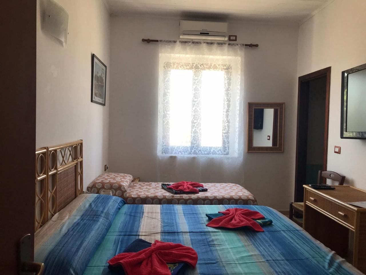 مبيت وإفطار Isola Di Capo Rizzuto Casa Elvira المظهر الخارجي الصورة
